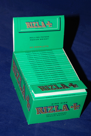 Rizla Green Smoking Rolling Papers 50 Booklets Regular Size 2500 Rolling Papers 